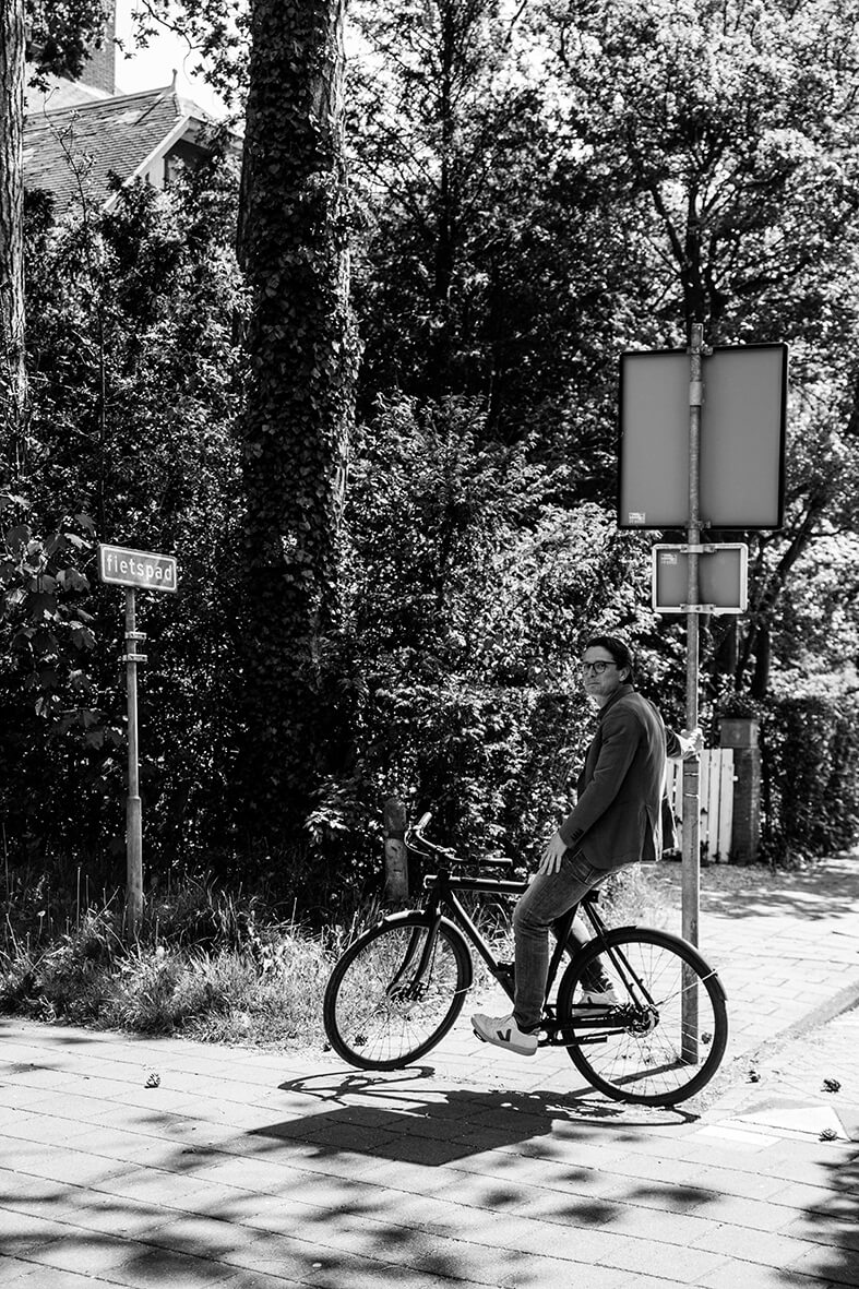 Maarten van Vliet Makelaars - huis kopen in Amsterdam Oud-West - fietsen